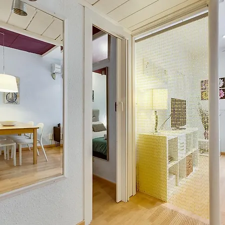Deep Purple Apartment Barcelona